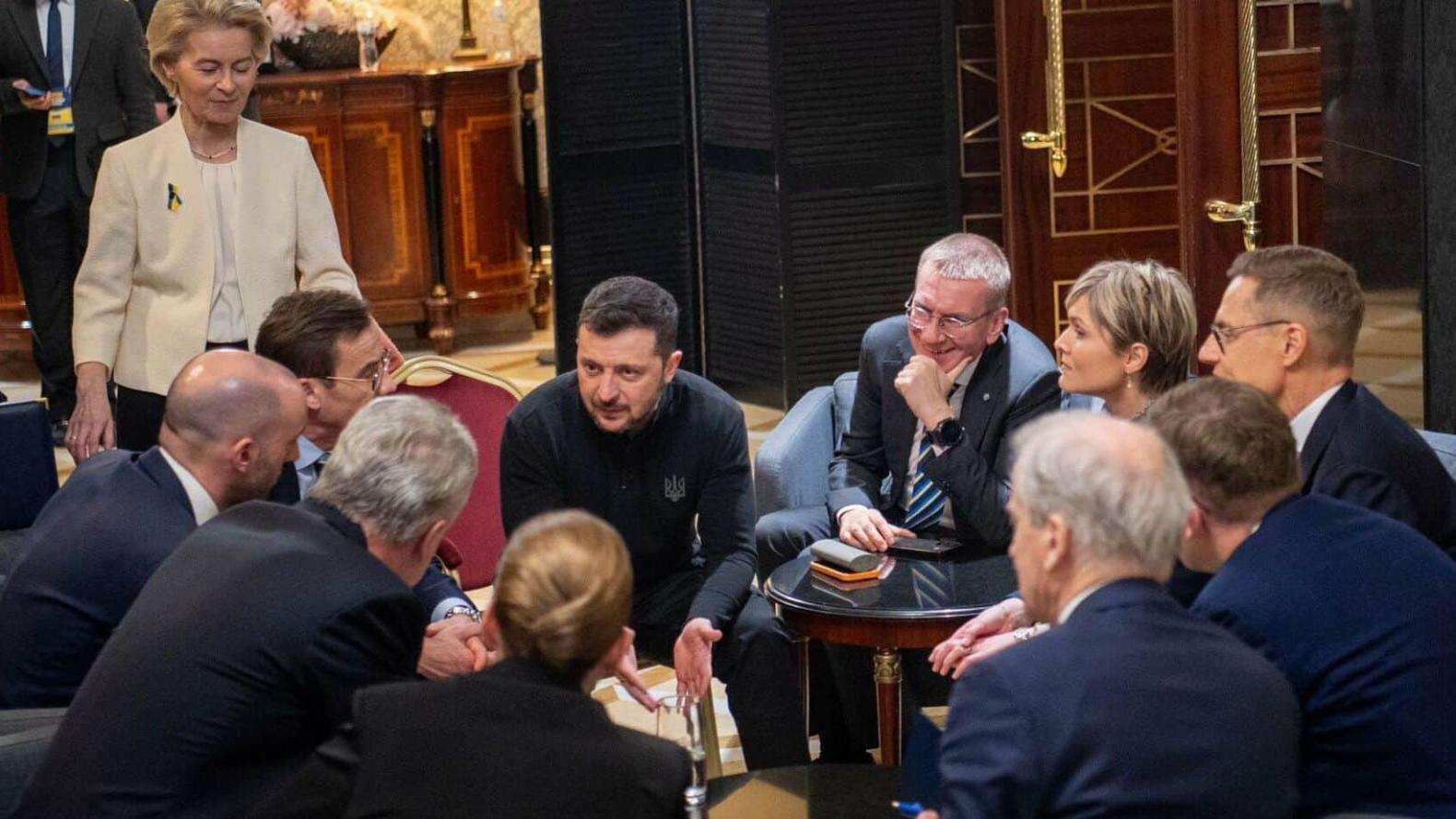 Володимир Зеленський запрошений на саміт ЄС щодо європейської оборони і безпеки 