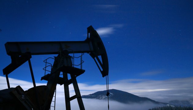 Китайські нафтопереробні заводи все частіше відмовляються від російської нафти через нові санкції 