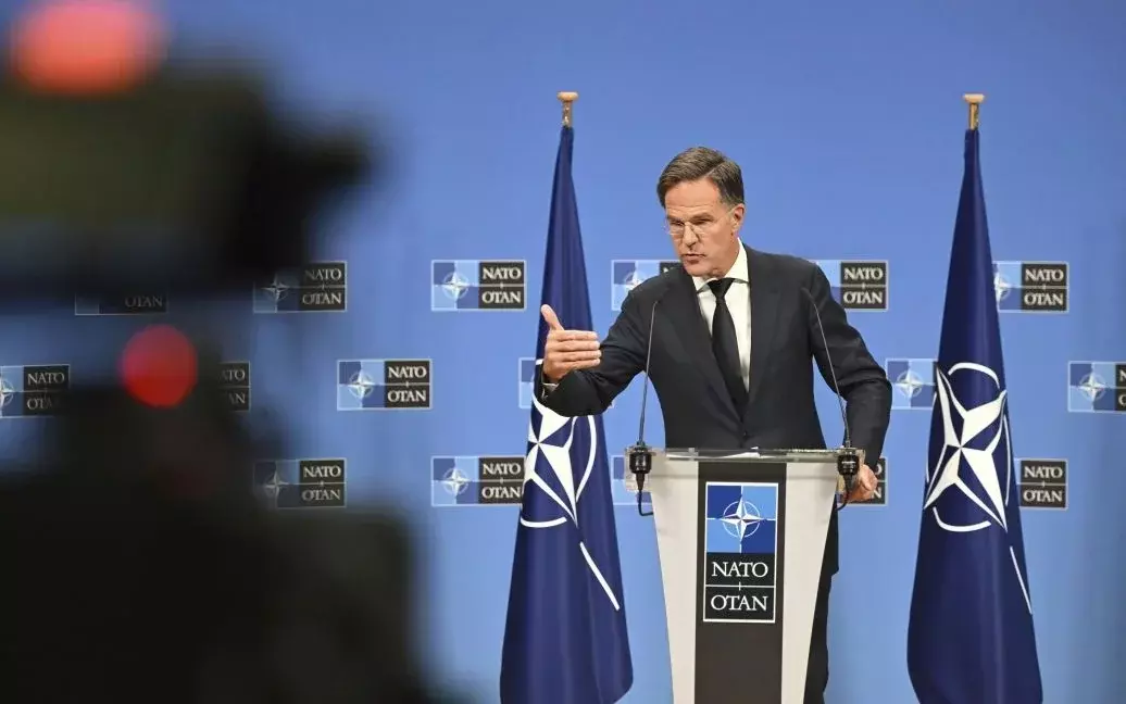 Генсек НАТО запропонував Україні відтермінувати мирні переговори з РФ