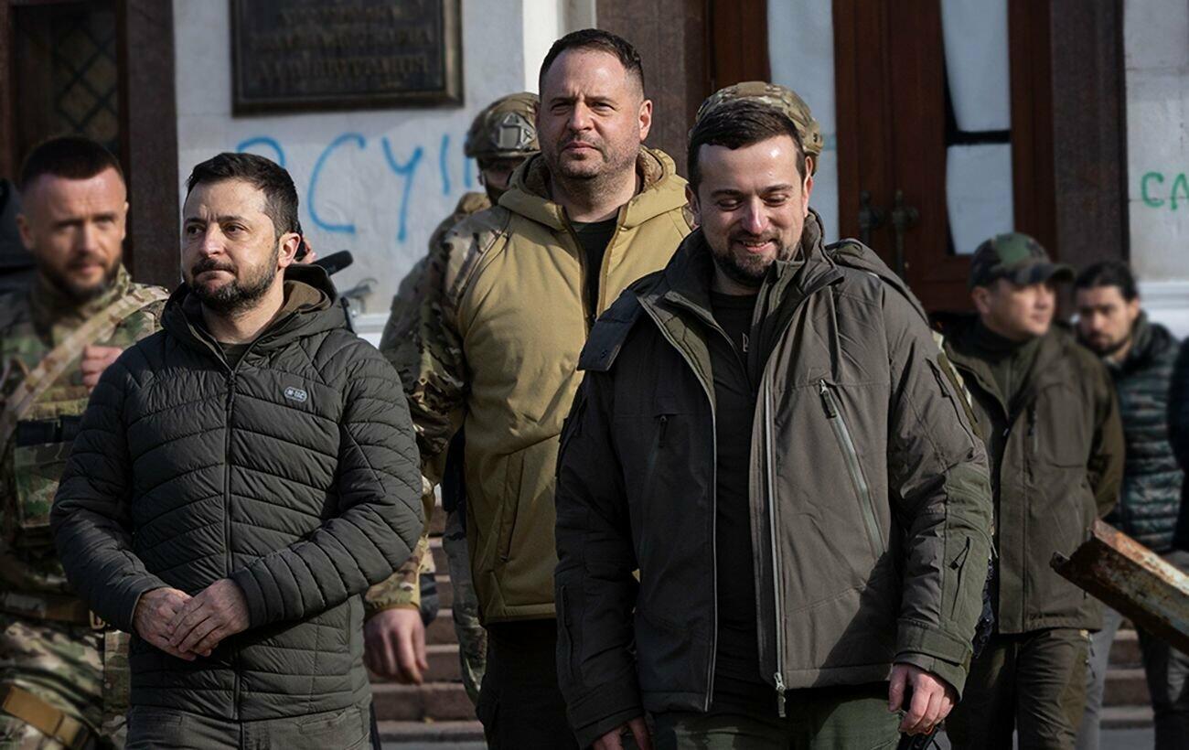 Основні представники влади радять Зеленському звільнити Єрмака