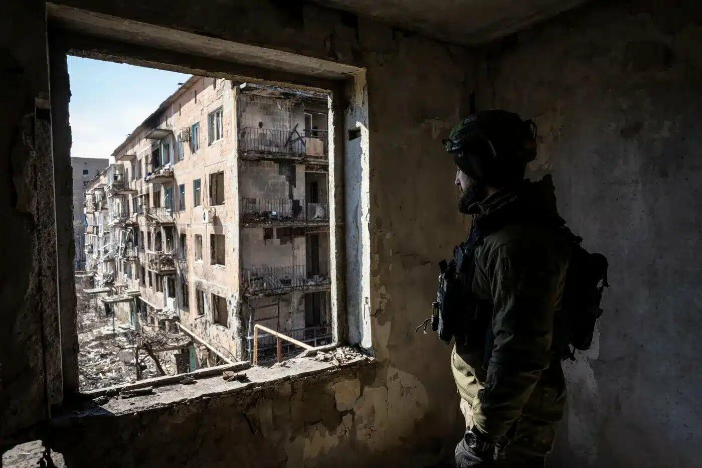 Уряд переглядає списки заброньованих кадрів . Відстрочки для працівників під питанням з 18 жовтня