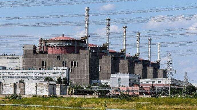 Окупанти завершують підключення Запорізької АЕС до своєї енергомережі