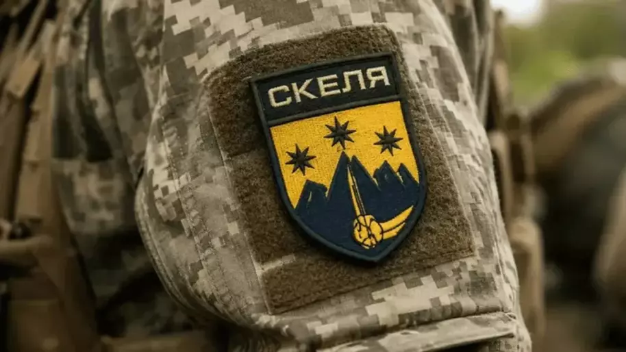 Навіщо об’єднують підрозділи полку . «Скеля» переходить під керівництво «Азову»