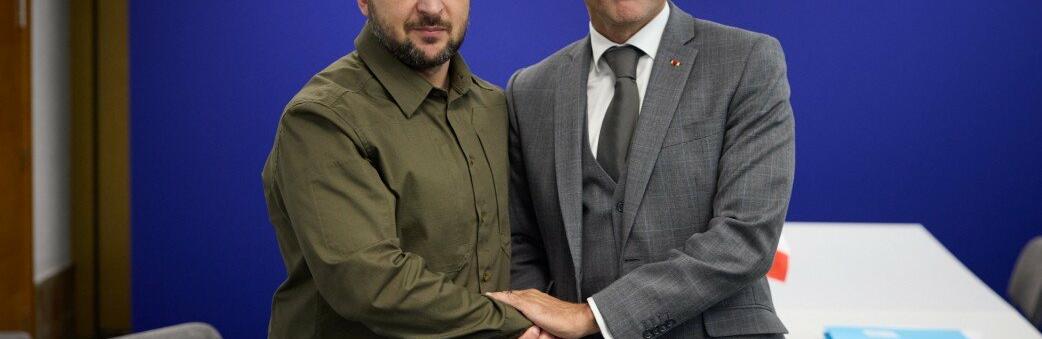 Володимир Зеленський обговорив з президентом Франції результати другого саміту