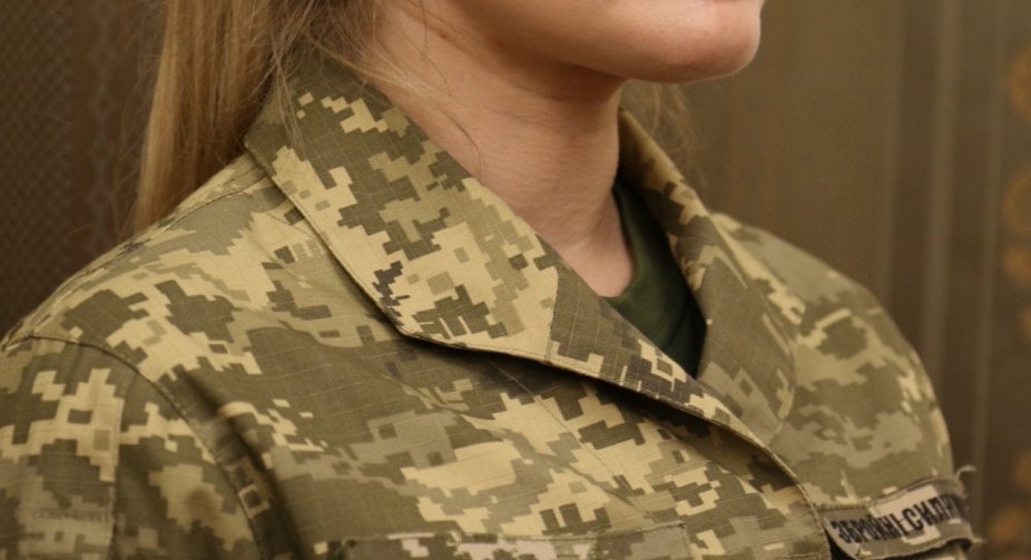 Перші засуджені жінки підписали контракт із ЗСУ Перші засуджені жінки підписали контракт із ЗСУ