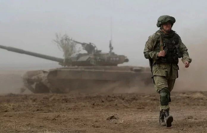 Окупанти знизили темпи наступу: британська розвідка окреслила причини Окупанти знизили темпи наступу: британська розвідка окреслила причини