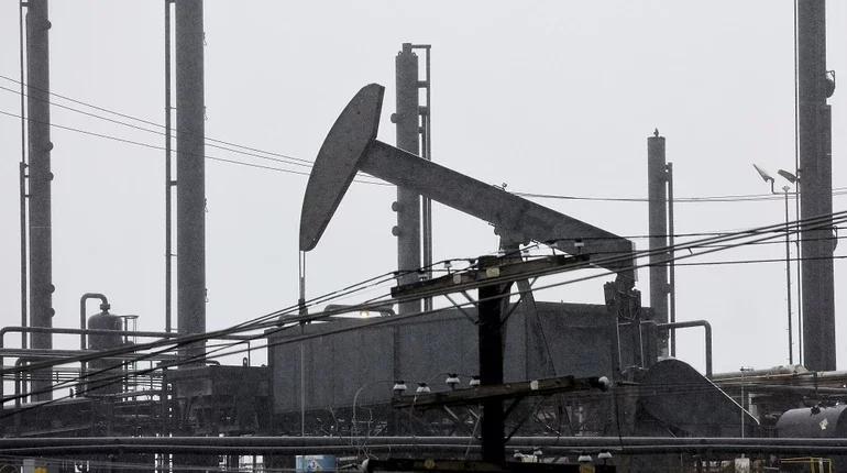 Ціни на нафту відреагували на санкції США 