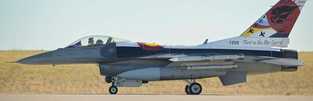 Пілоти ЗСУ почали навчання у США: яка програма Пілоти ЗСУ почали навчання у США: яка програма