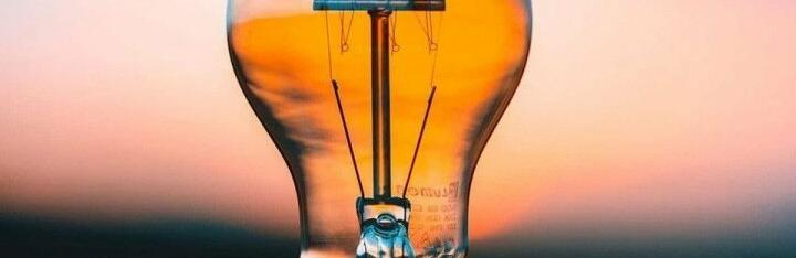 "Укренерго" ввело екстрені відключення світла по Україні