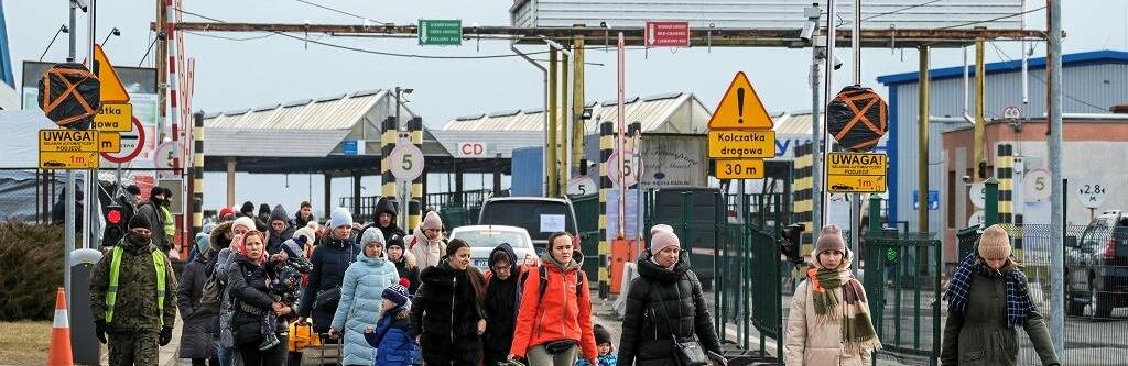 Польща продовжила дію посвідок про тимчасовий захист до 4 березня 2025