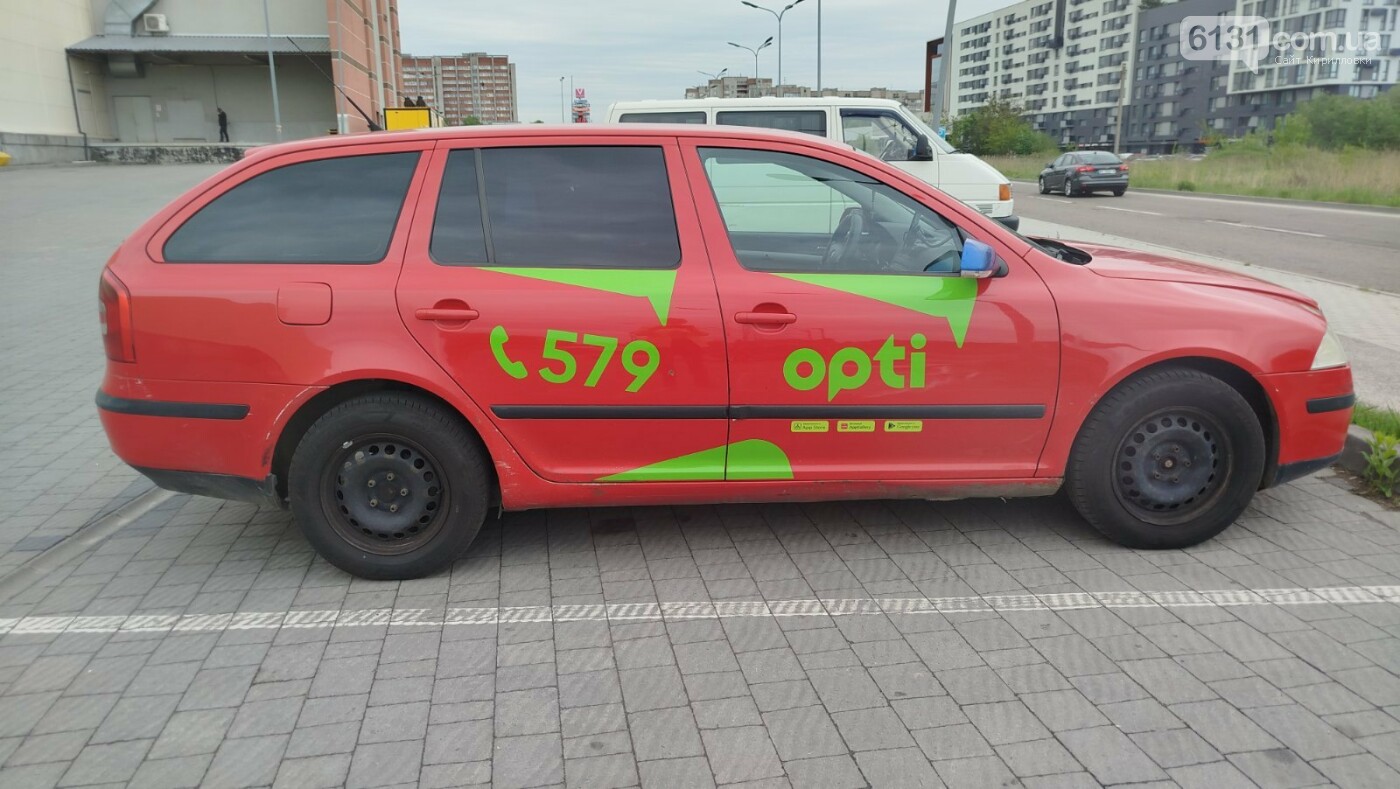 Швидкі та комфортні поїздки таксі Запоріжжя: зручне пересування енергійним індустріальним центром разом з таксі Opti 579, фото-1
