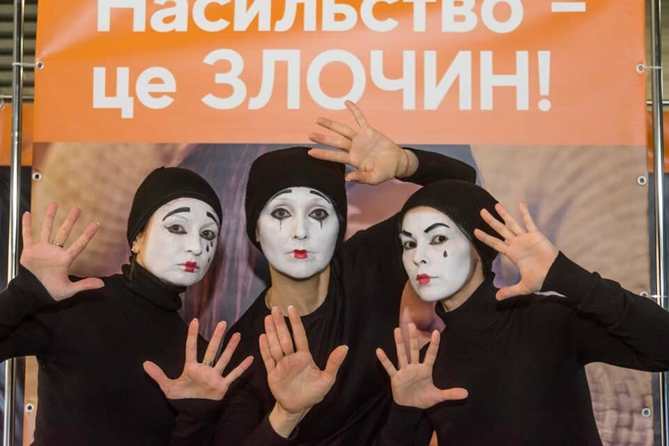 У Запоріжжі відбувся Форум «Жінки. Мир. Безпека», - фото