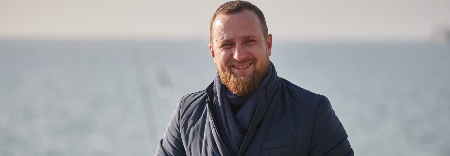 Засновник бренду pavlov.ua Владислав Павлов, вітає з 8-березня!