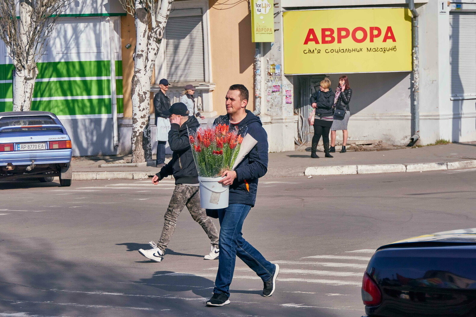Квіткова лихоманка у Бердянську, - ФОТО