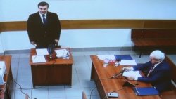 Печерський суд Києва вирішив взяти експрезидента Віктора Януковича під варту