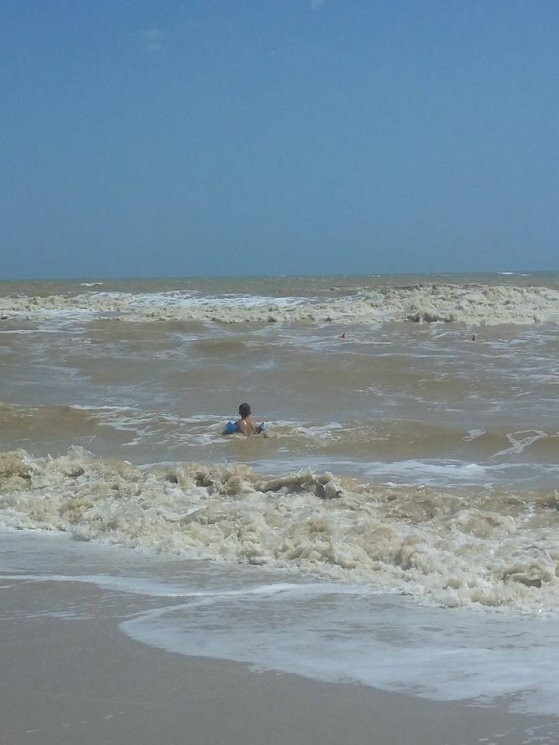 Сьогодні Азовське море проявляє негостинність