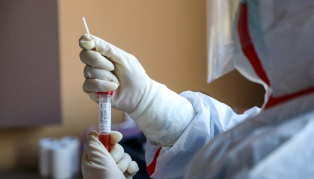 Кількість хворих на коронавірус в Україні перевищила 54 тисячі