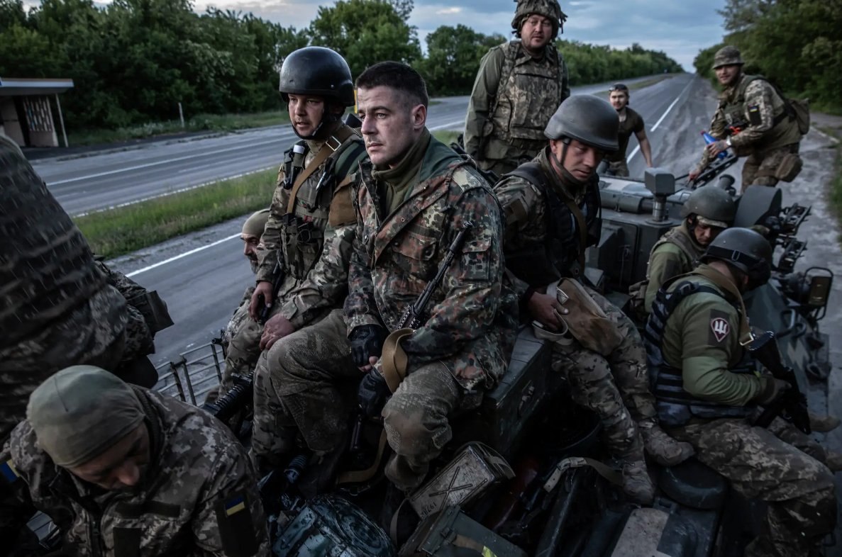 Офіційні особи кажуть, що Пентагон планує створити нове командування для озброєння України, фото-1