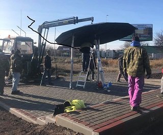 Оригінальну зупинку для пасажирів спорудили в Кирилівці