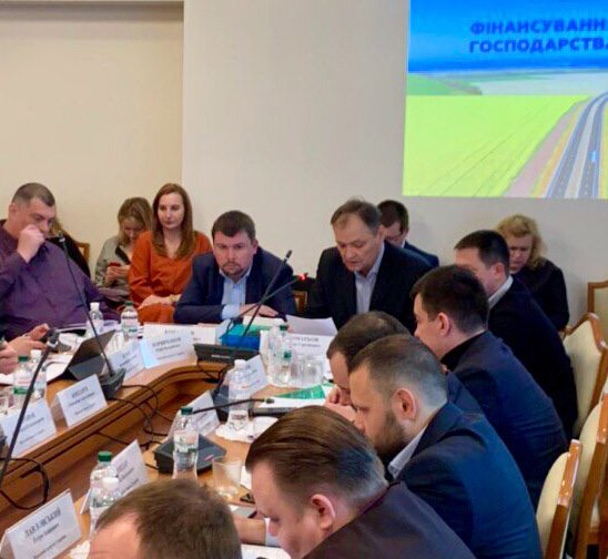 Головну дорогу на Бердянськ продовжать ремонтувати Головну дорогу на Бердянськ продовжать ремонтувати