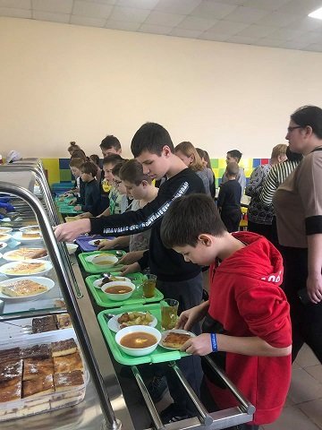 У Кирилівській ОТГ у школах запровадили безплатне харчування учнів