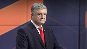 Суд виніс рішення примусово привести Порошенка на допит в ДБР