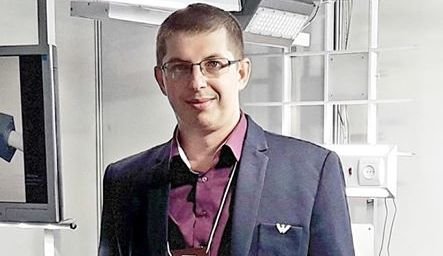 Привітання з 8 березня від Дмитра Єфремова президента компанії "Arled"