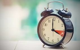 У неділю Україна перейде на літній час