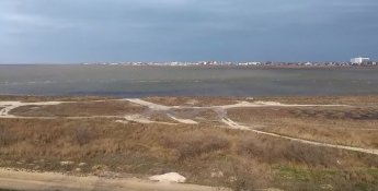 Молочний лиман наблизився до баз на косі Пересип у Кирилівці