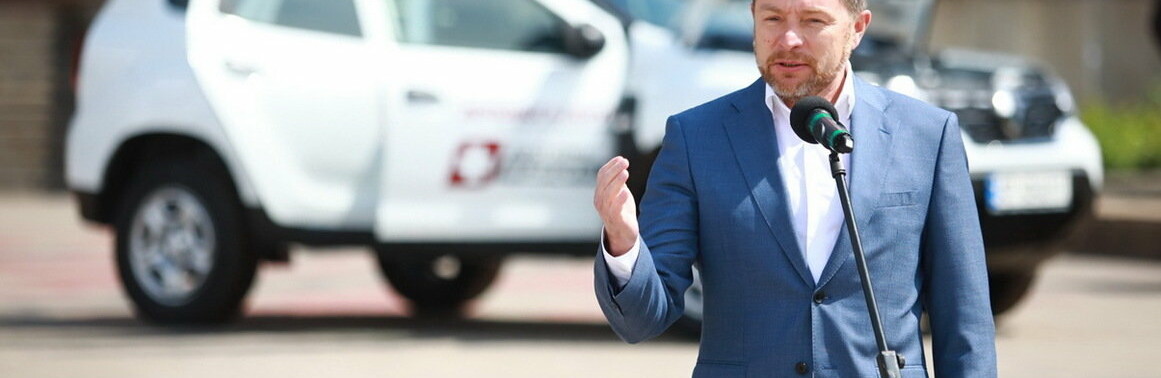 Якимівський район отримав два нових авто для медиків Якимівський район отримав два нових авто для медиків