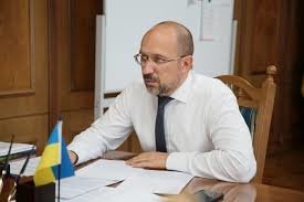 Уряд підготував програму по спасінню економіки України Уряд підготував програму по спасінню економіки України