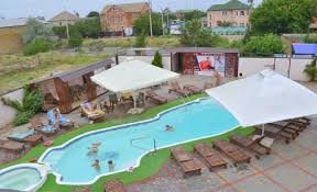 На базах у Кирилівці можна побачити перших відпочиваючих На базах у Кирилівці можна побачити перших відпочиваючих