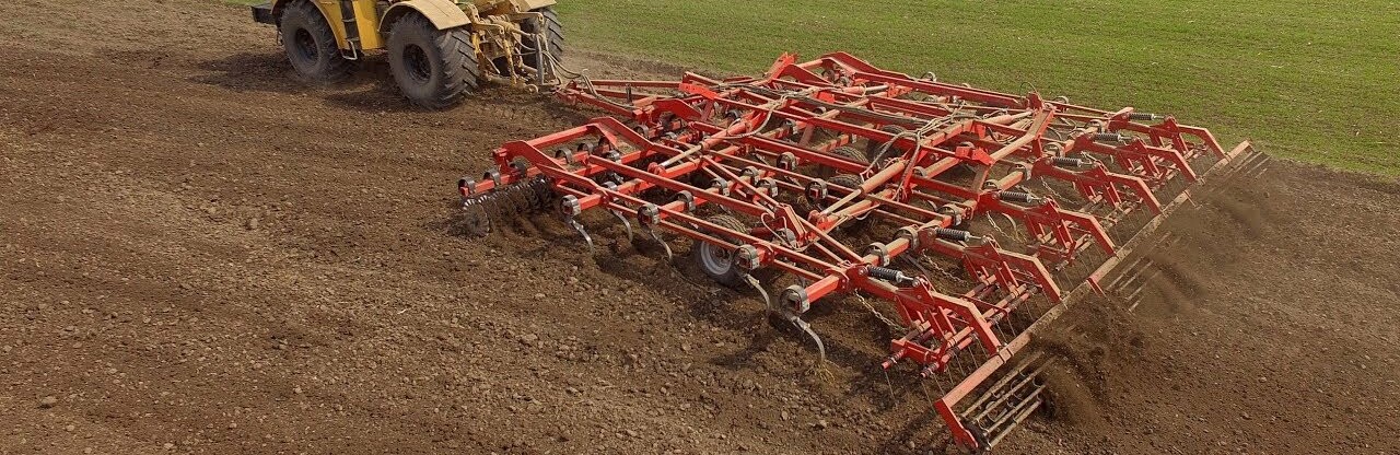 Аграрії  вимагають від нардепів підтримати законопроект про податок на 1 гектар