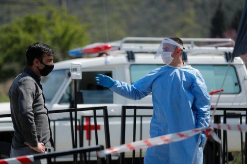 За добу значно збільшилась кількість уражених коронавірусом в Україні 