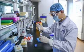 Кількість хворих на коронавірус в Україні перевищила показник в 43 тисячі