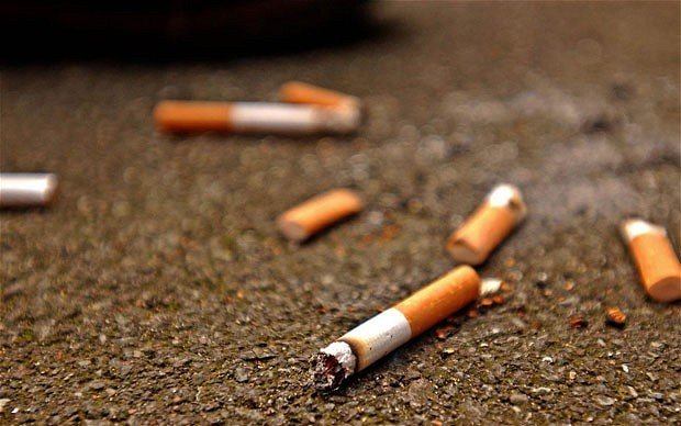 За кинуті  недопалки курцям доведеться платити більше