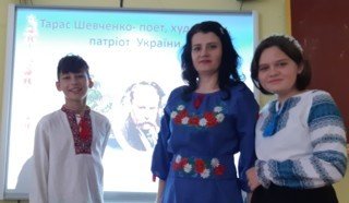 Учні Азовської ЗОШ взяли участь у мовно-літературному конкурсі імені Тараса Шевченка