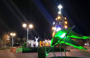 Кирилівку вже прикрасила головна ялинка