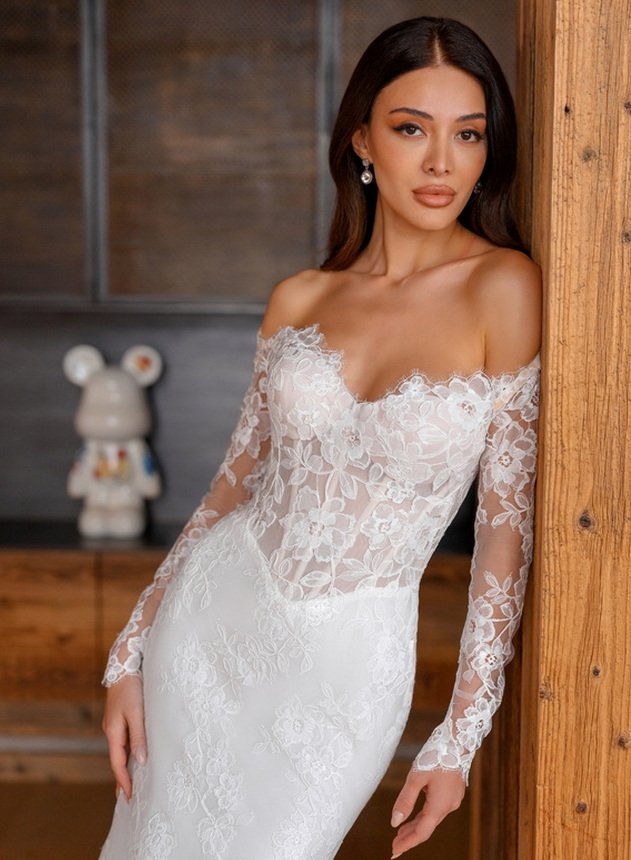 вечірні сукні